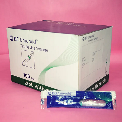 BD Emerald 10ml Syringe with Needle (Syringe) BD Emerald 10ml Syringe with Needle (Syringe)